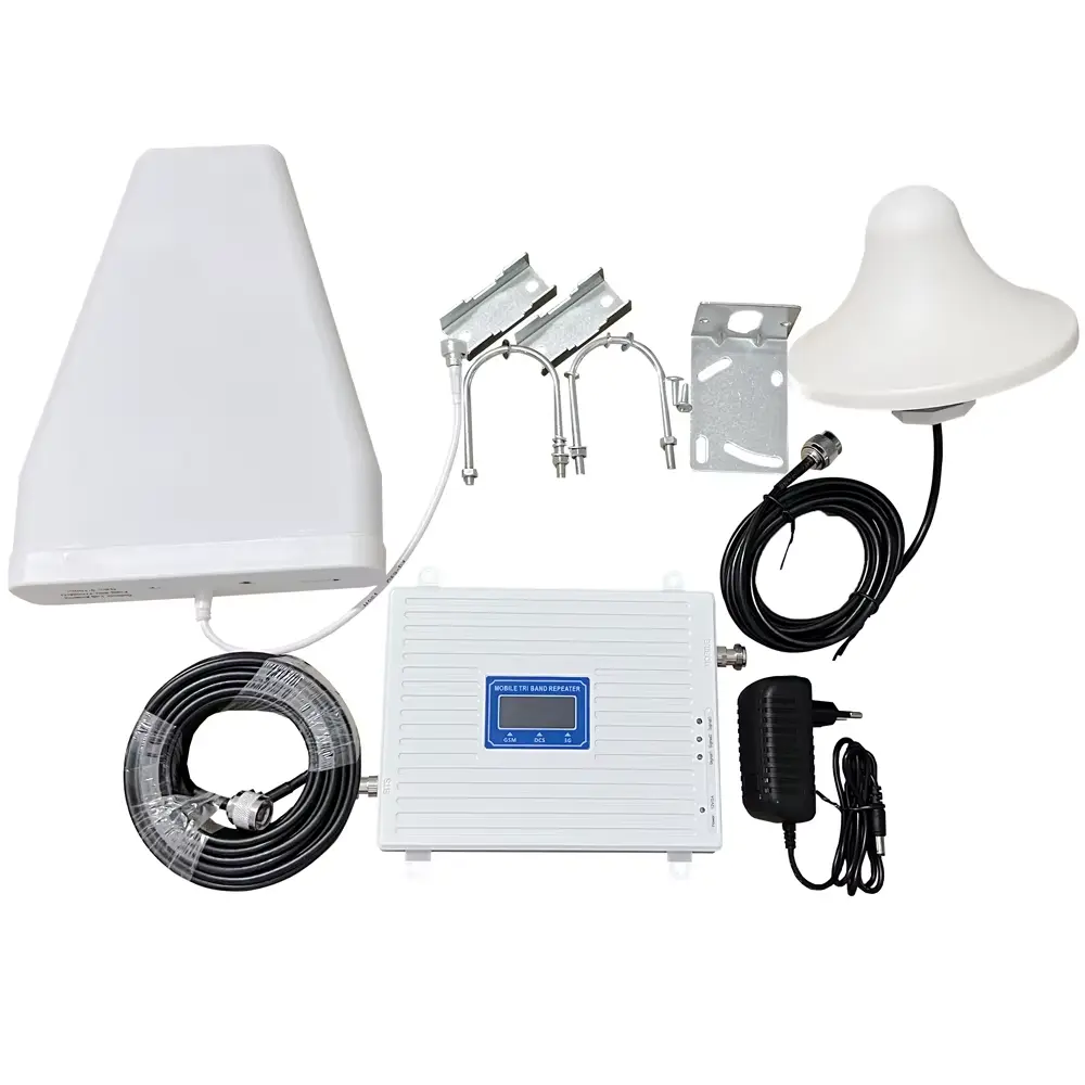مكرر إشارة ثلاثي النطاق لتقوية شبكة الاتصال، 2G و3G و4G، نطاق 8/3/1، مع طقم كامل هوائيات وكابلات